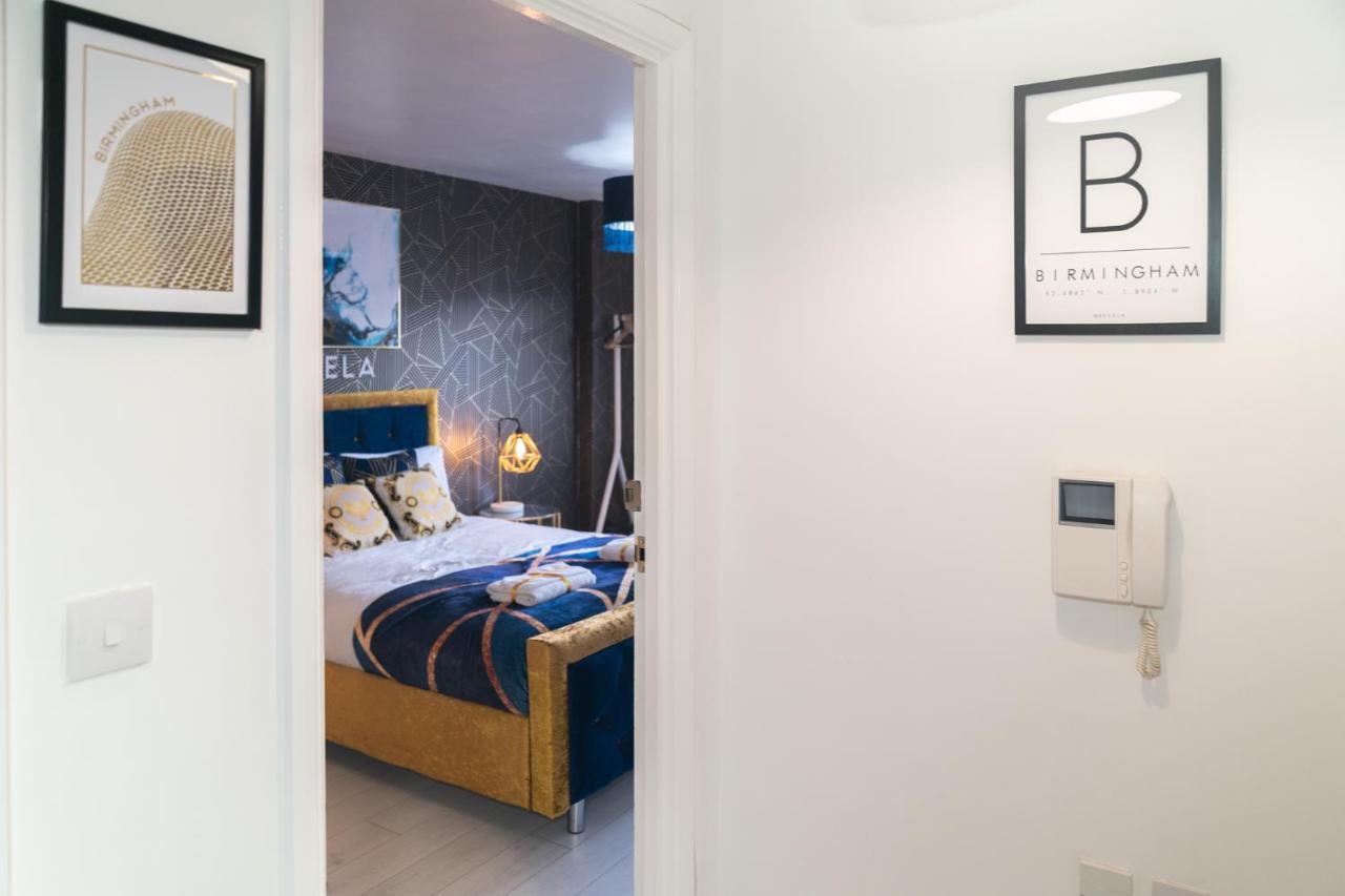 Maevela Apartments - Ultra Lavish Luxury 2 Bed Apartment City Centre - With Balcony - Free Secure Parking - Ps4 & Smart Tv'S Birmingam Exterior foto