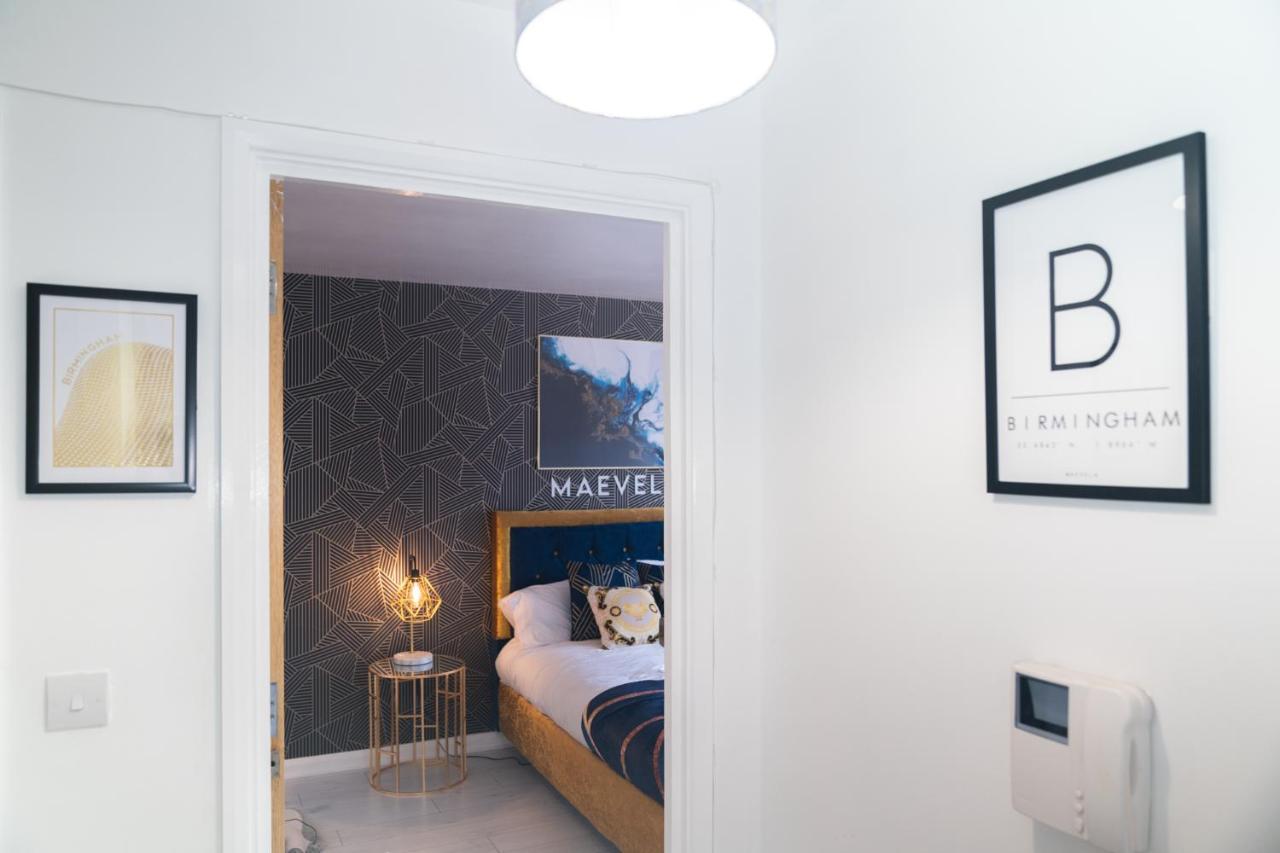 Maevela Apartments - Ultra Lavish Luxury 2 Bed Apartment City Centre - With Balcony - Free Secure Parking - Ps4 & Smart Tv'S Birmingam Exterior foto