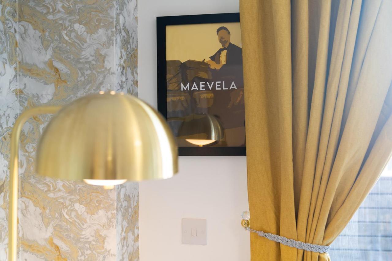 Maevela Apartments - Ultra Lavish Luxury 2 Bed Apartment City Centre - With Balcony - Free Secure Parking - Ps4 & Smart Tv'S Birmingam Exterior foto